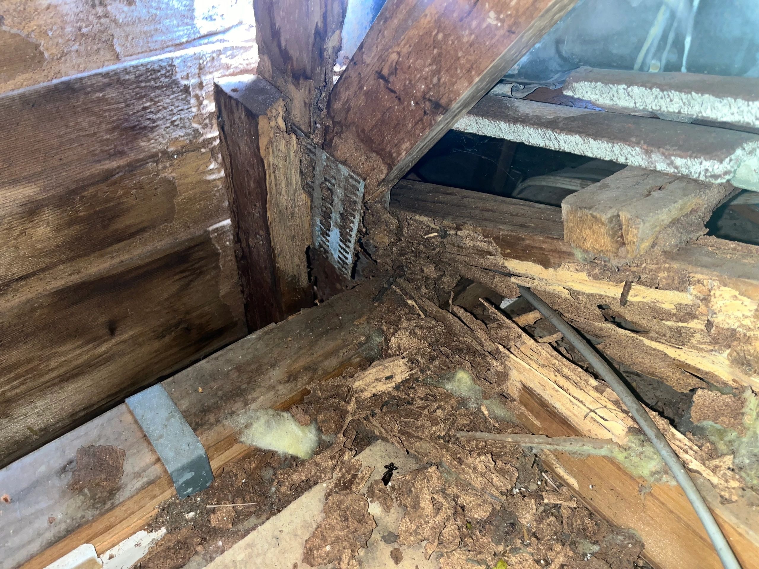 Wall Frame Rectification